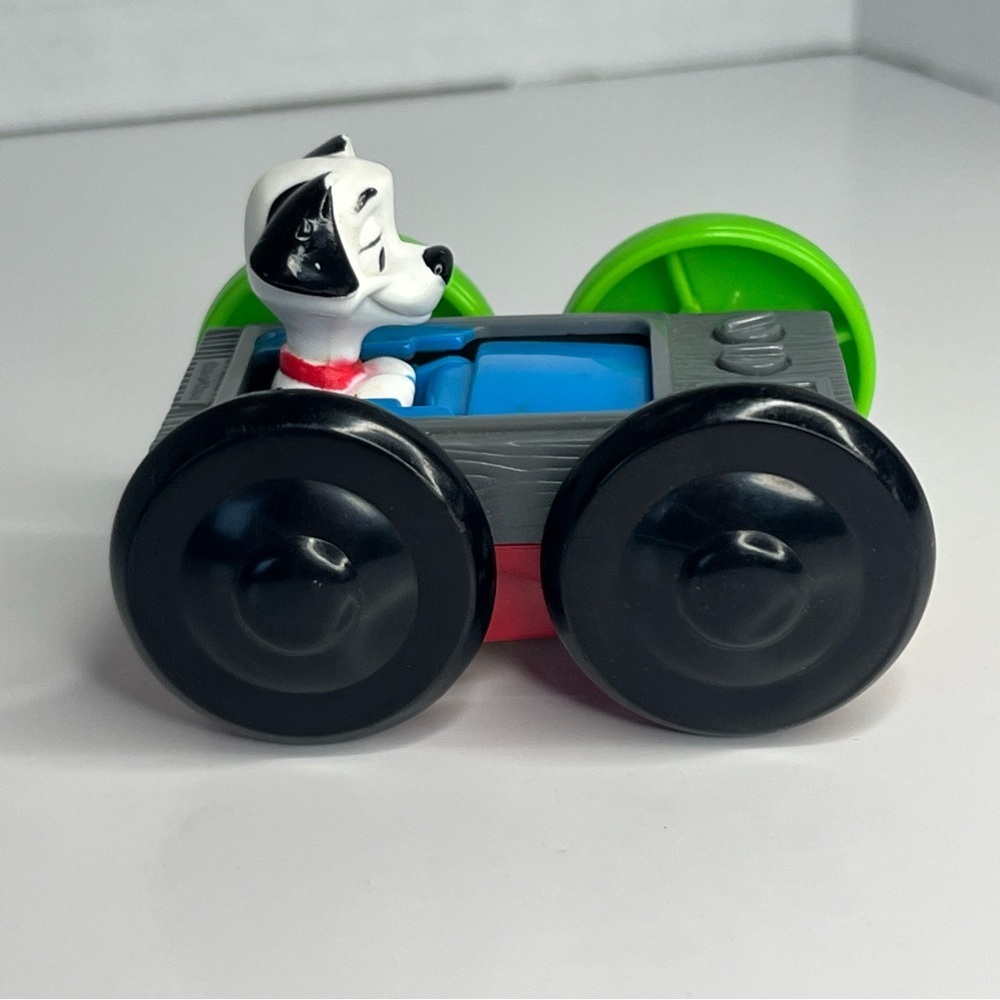 Vintage 1998 McDonald's Disney 101 Dalmatians Flip Car Cruella De Vil Puppy Dog - Picture 11 of 11